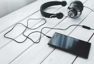 乐鱼体育下载-科曼：输球让我感到愤怒 球员们知道我很生气