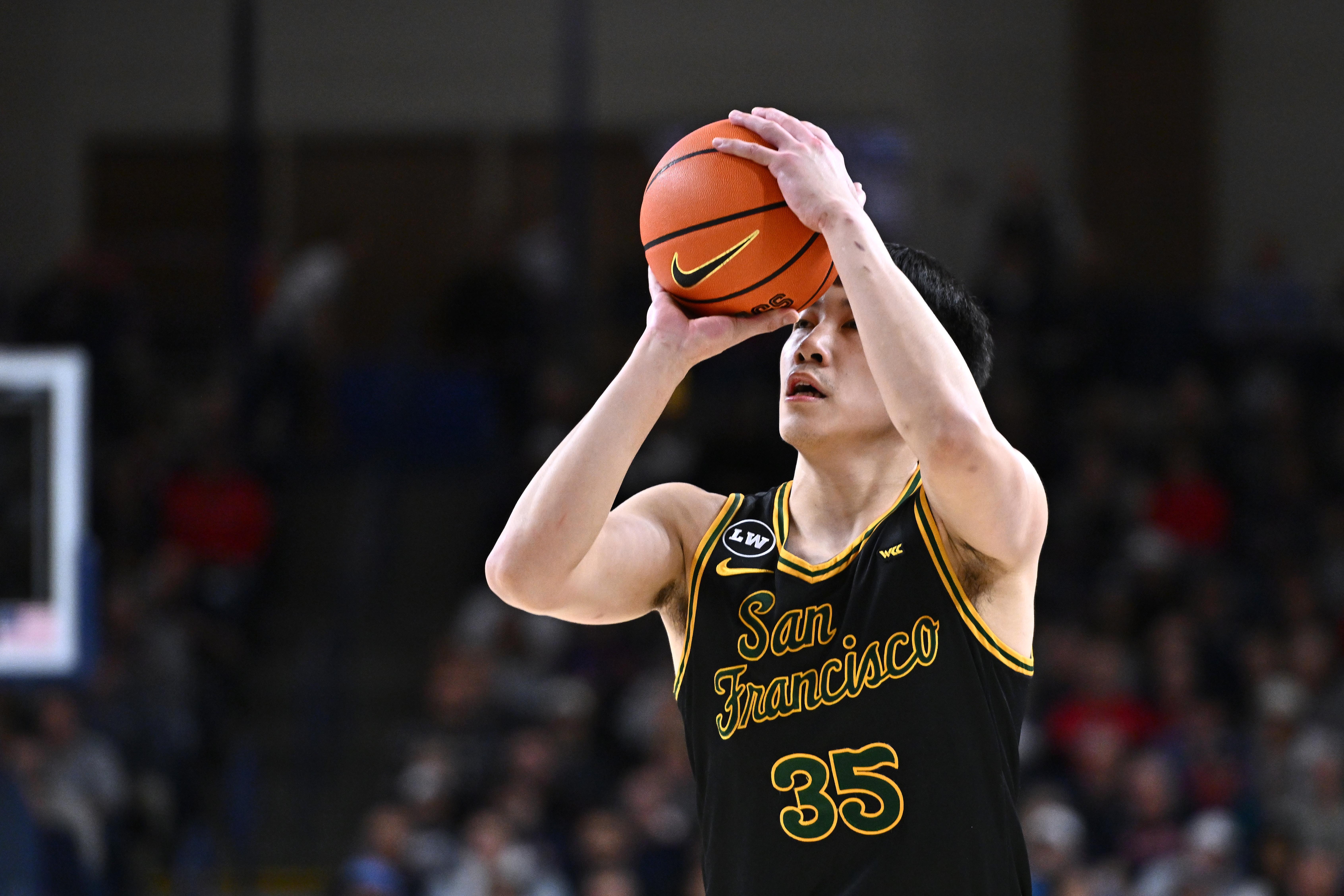 乐鱼网页版-媒体人：王俊杰转校机遇和挑战并存 希望能去个更重视他的学校